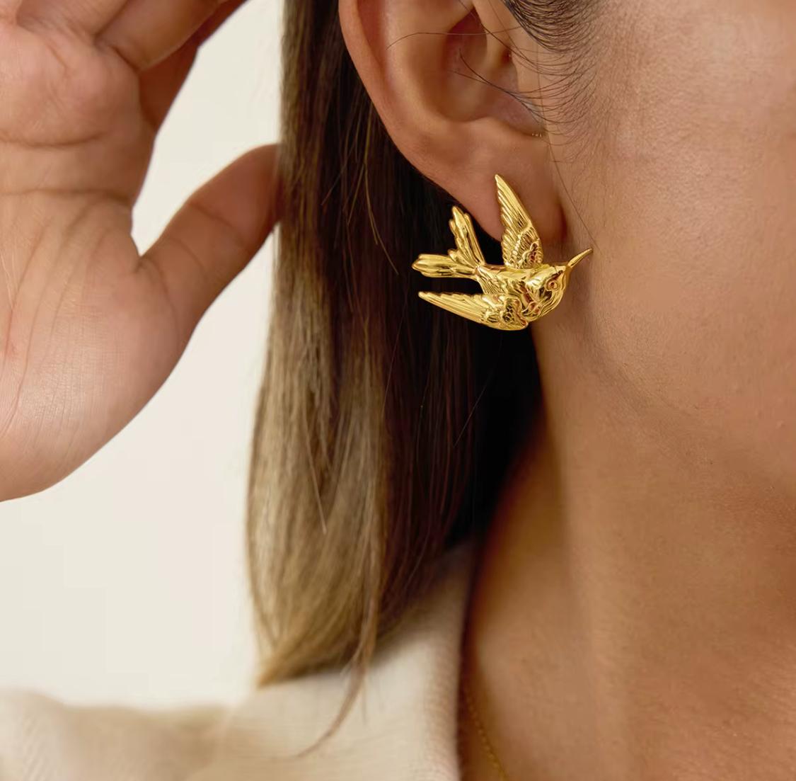 Gold-plated pieces