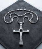 Collier croix Diesel